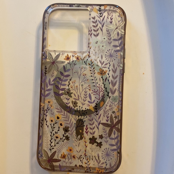 iPhone 14 pro MagSafe case - Picture 3 of 3